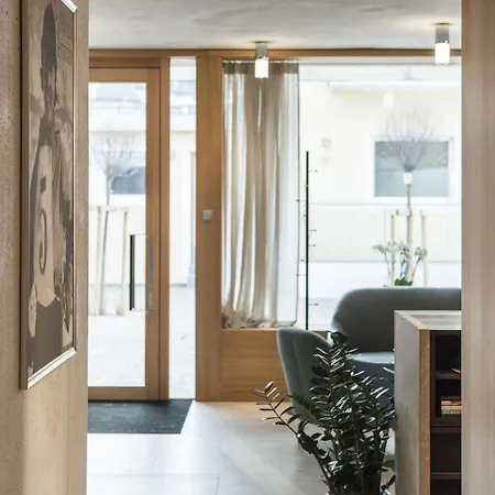 La Paula Apartments&suites Hotel Siusi